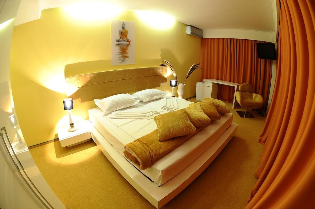 Mizuumi Boutique Hotel Mamaia Quarto foto