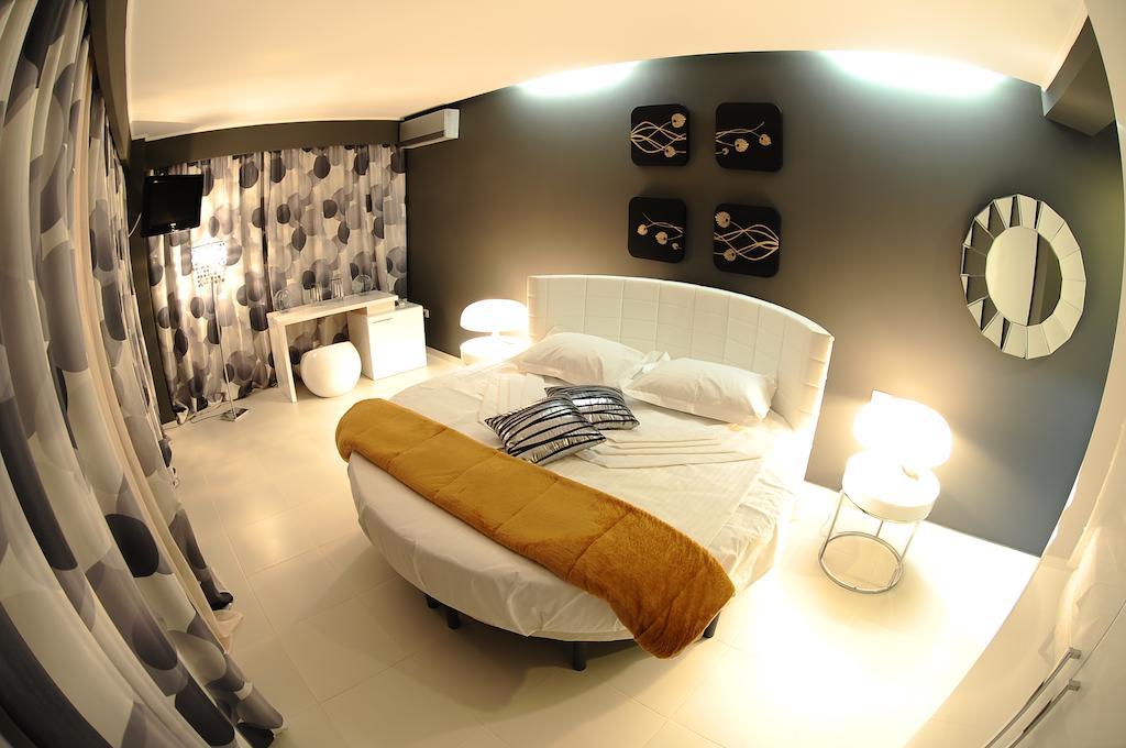 Mizuumi Boutique Hotel Mamaia Quarto foto
